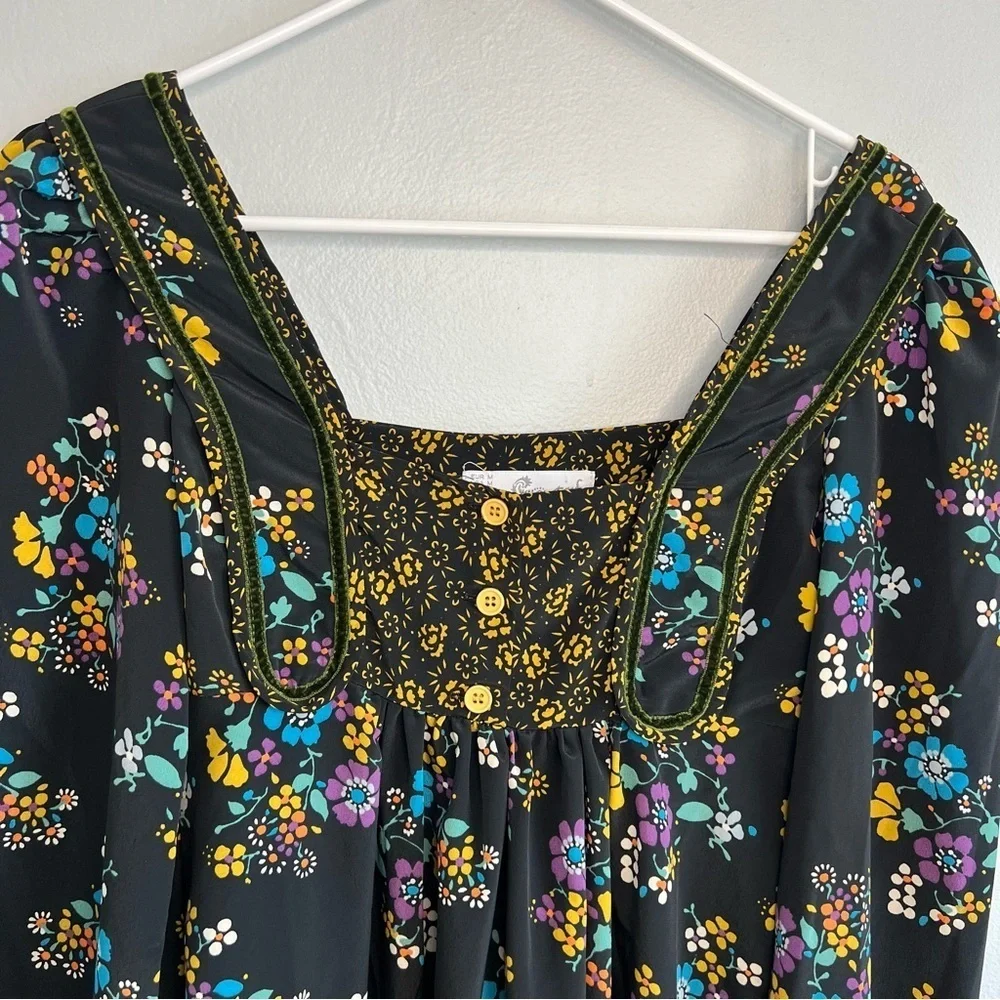 TRF Bell Sleeve Square Neck Floral Print Black Midi Dress Sz M Country Culture - Picture 2 of 16